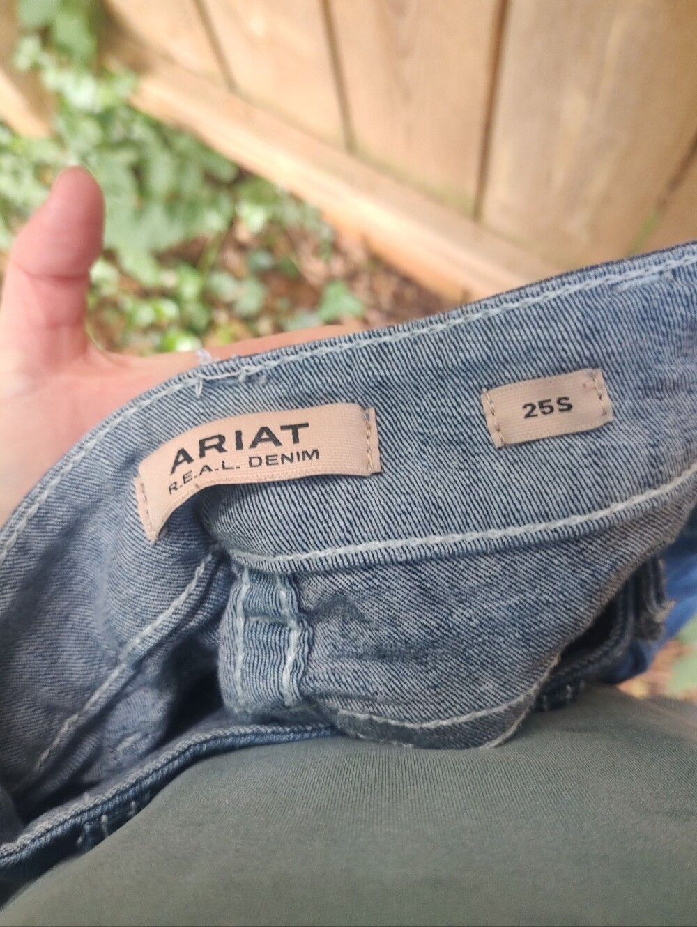 🏵️Ariat Mid Rise Boot Embroidered Dark Wash Jeans 25 Short - Picture 7 of 14